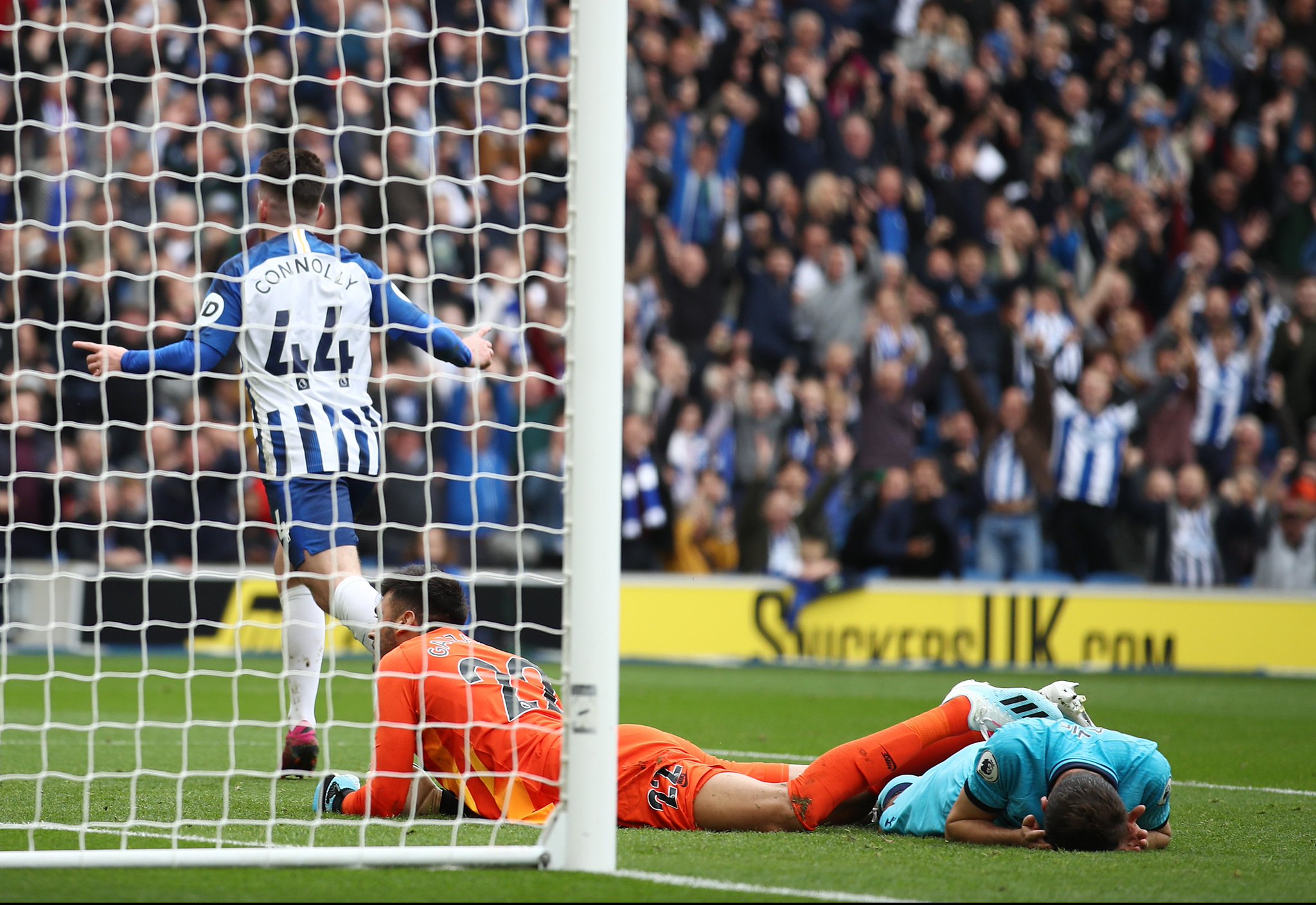 等待市场趋 等待市场趋